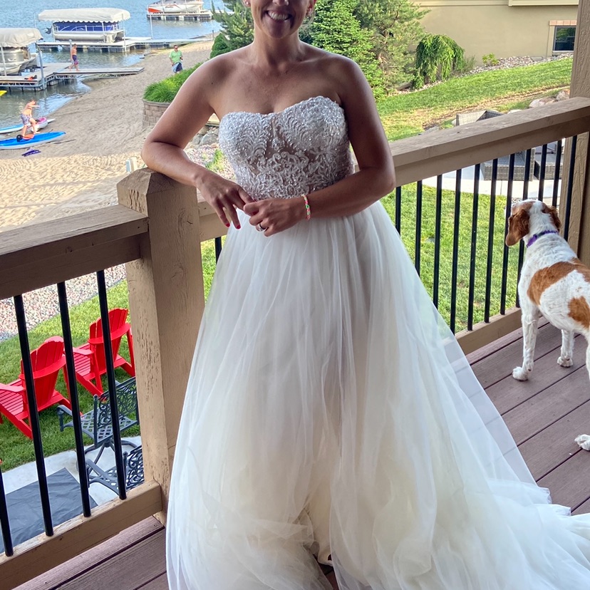 New With Tags Galina Signature Wedding Dress
